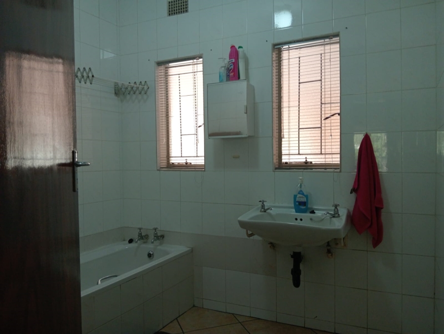 3 Bedroom Property for Sale in Oos Einde North West